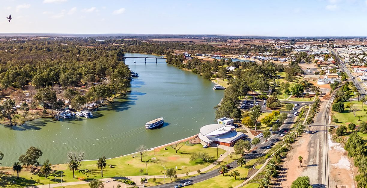 Melbourne to Mildura by Car, Train, Bus, and Plane Melbourne Info